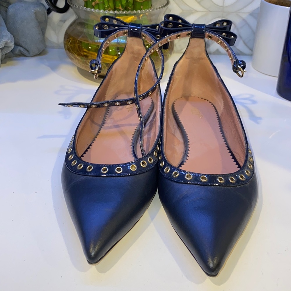 VALENTINO RED: GOLD STUD AND BOW STRAP